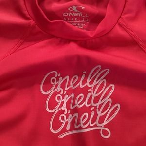 O’Neill Girls Size 12 Magenta Sun Protection Beach Shirt.  Preloved.